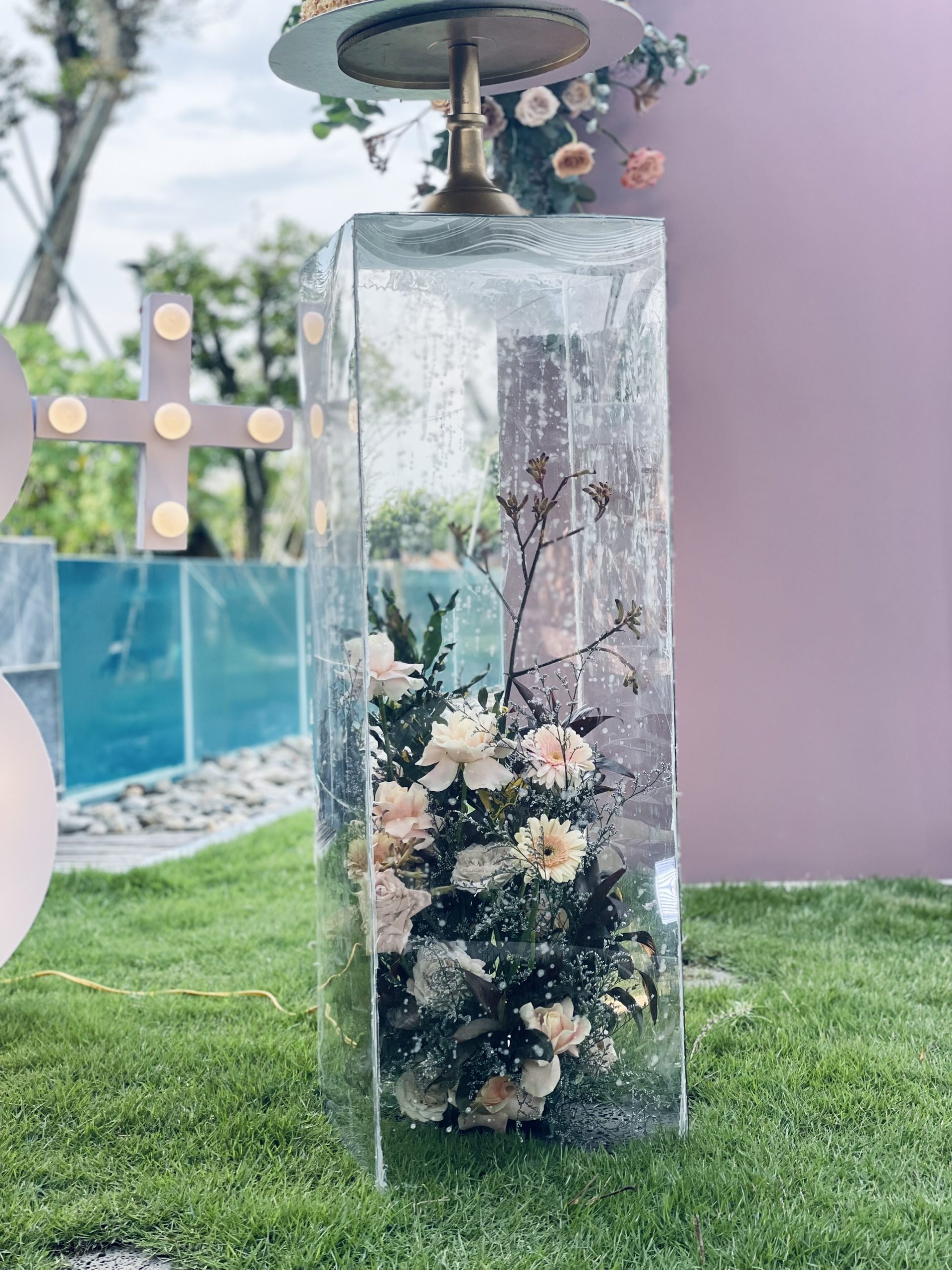 e5289c12228de0d3b99c